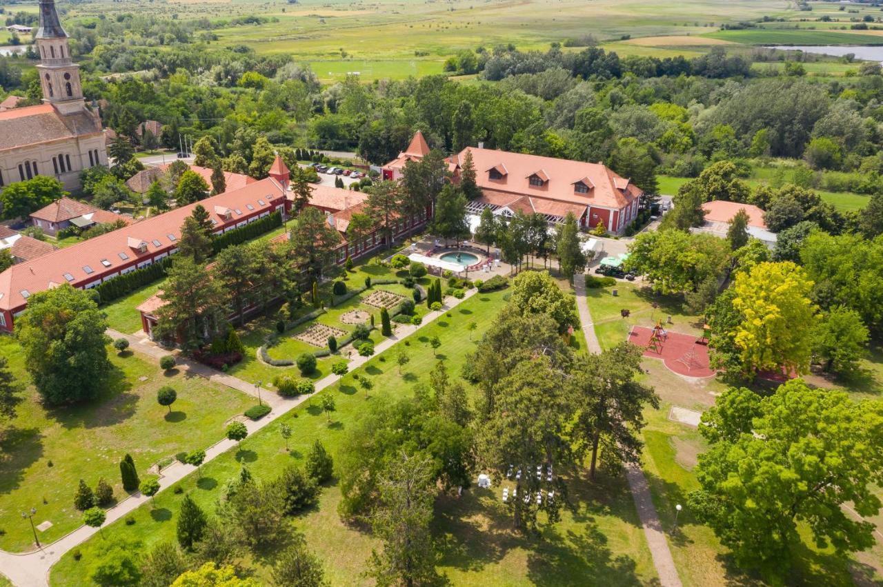 Kastel Ecka Hotel Exterior photo
