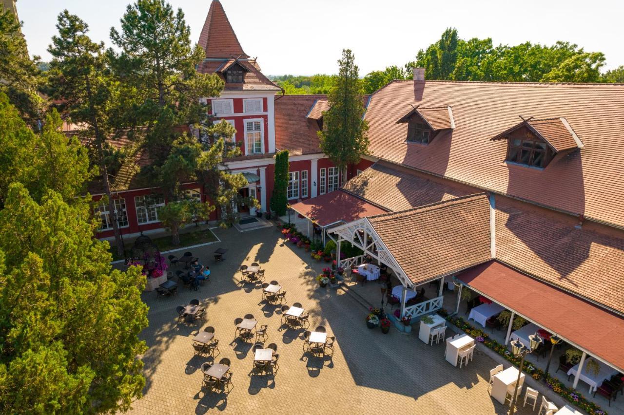 Kastel Ecka Hotel Exterior photo