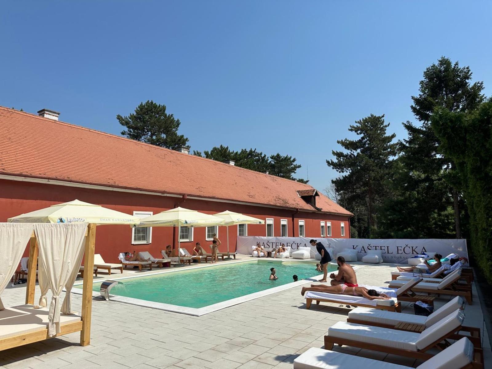 Kastel Ecka Hotel Exterior photo